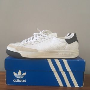 Vintage Adidas Rod Laver Sneakers